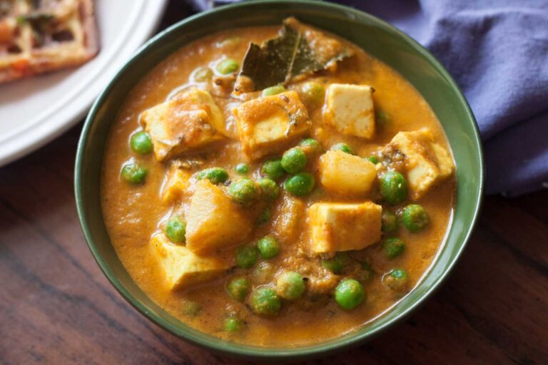 Aloo Matar Paneer Recipe: Delicious And Easy-To-Make