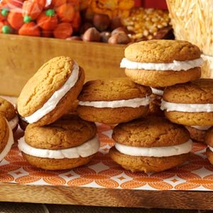 Delicious Amish Pumpkin Whoopie Pie Recipe | Easy And Tasty!