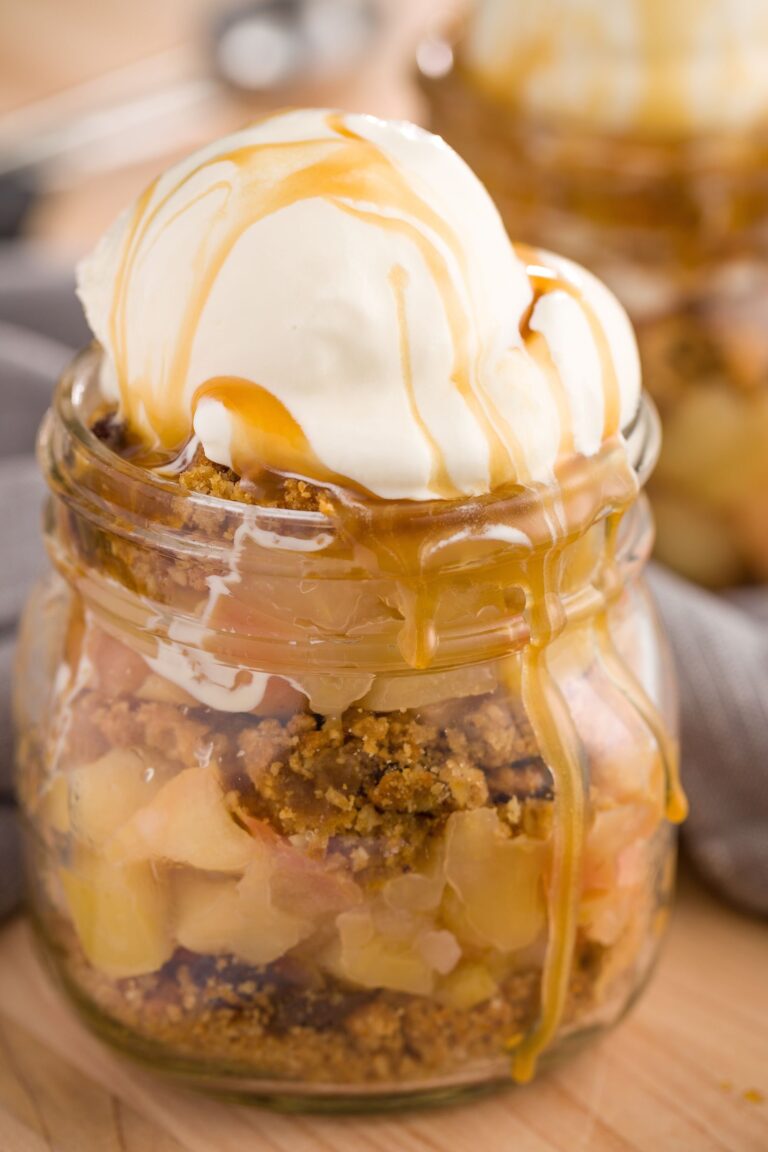 Delicious Apple Pie In A Jar Recipe: A Perfect Fall Dessert!