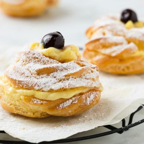 Delicious Baked Zeppole Recipe: Perfectly Fluffy Treat