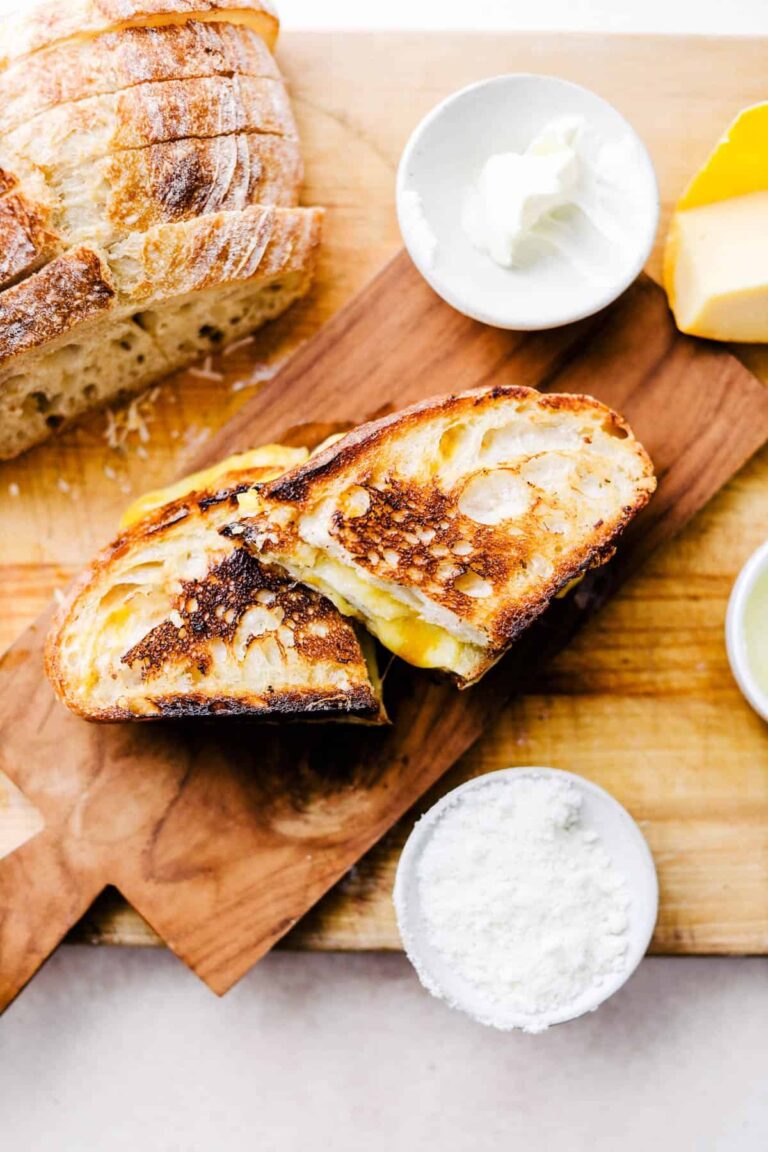 The Ultimate Guide To The Best Grilled Cheese Recipe: Sourdough Delight!