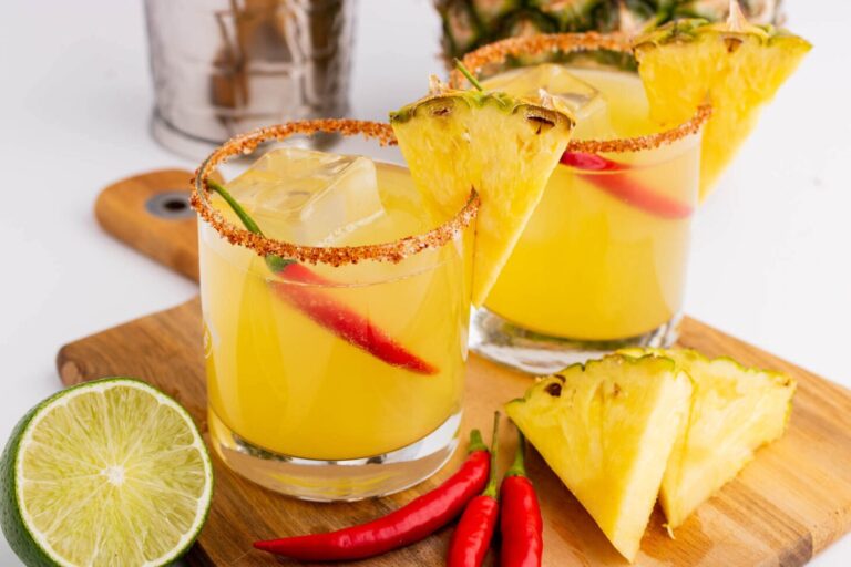 The Ultimate Guide To The Best Spicy Pineapple Margarita Recipe