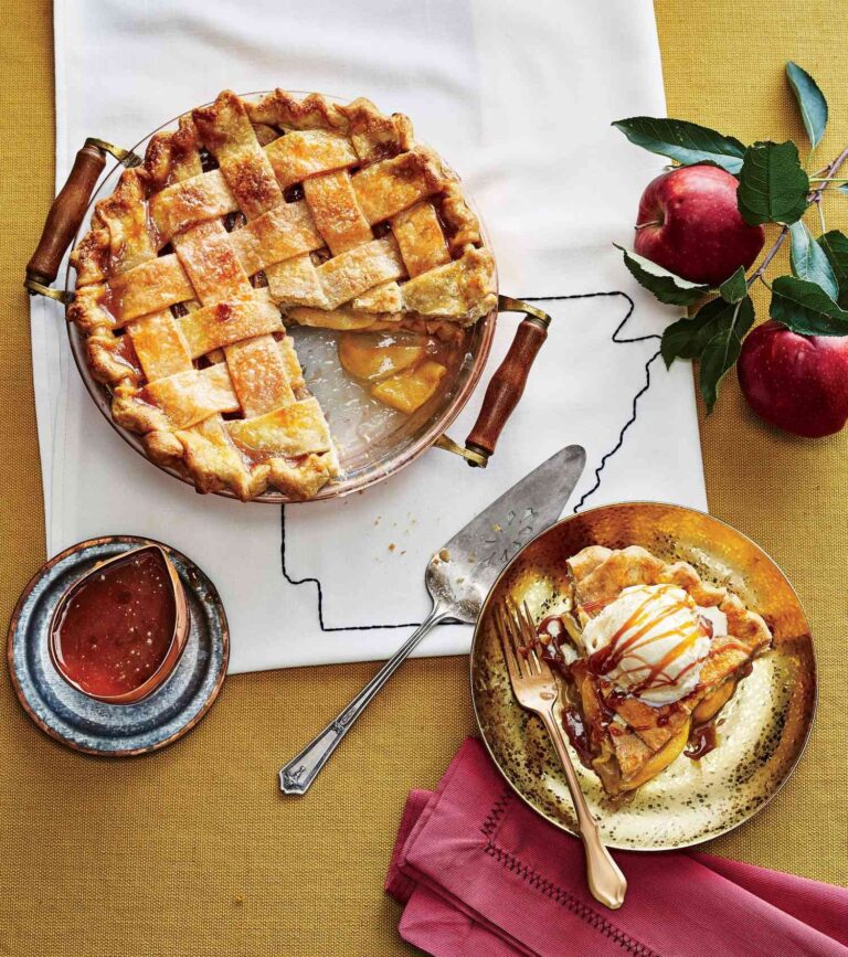 Delicious Black Apple Pie Recipe: A Must-Try Delight
