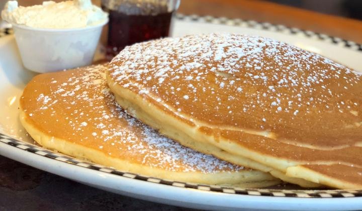 Delicious Black Bear Diner Pancake Recipe – Fluffy And Irresistible