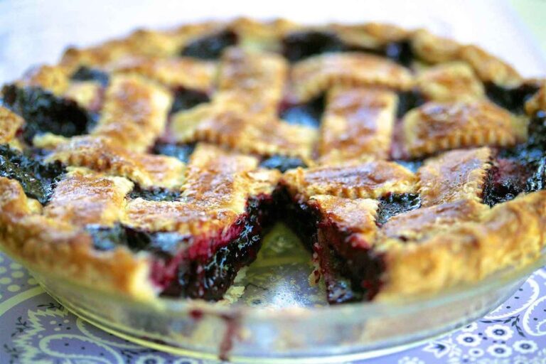 Delicious Boysenberry Pie Recipe: A Sweet And Tangy Delight!