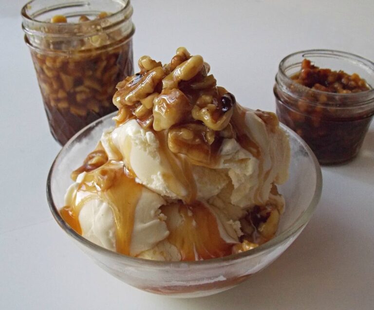 Delicious Wet Walnuts Recipe With Maple Syrup